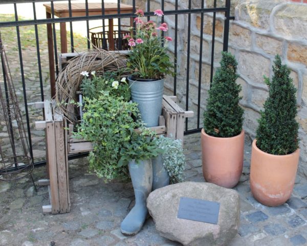 Über uns | Gutspension Hofschwicheldt - Pension in Peine - EZ und DZ